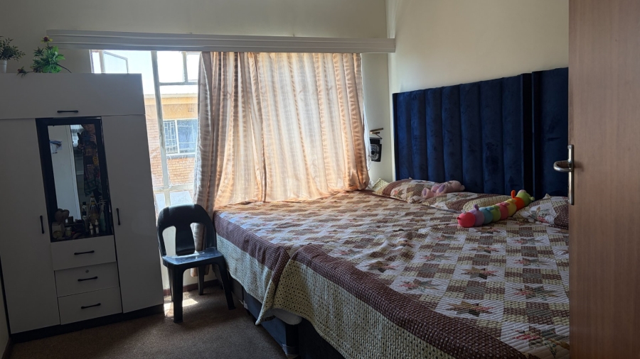 1 Bedroom Property for Sale in Potchefstroom North North West